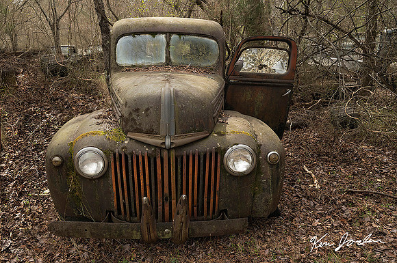Z62_9092  1945 Ford Pickup