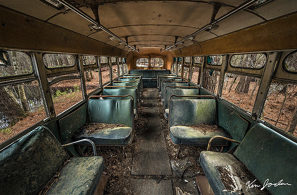 Z62_9110  The Schoolbus