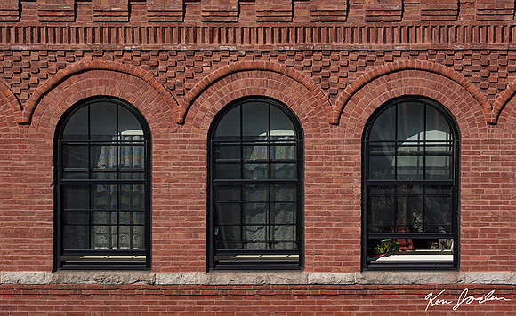 3 Windows